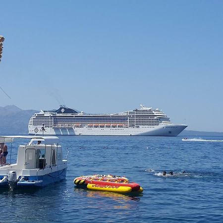 Apartment Bay, Bougainville Bay Resort Sarande Exterior photo